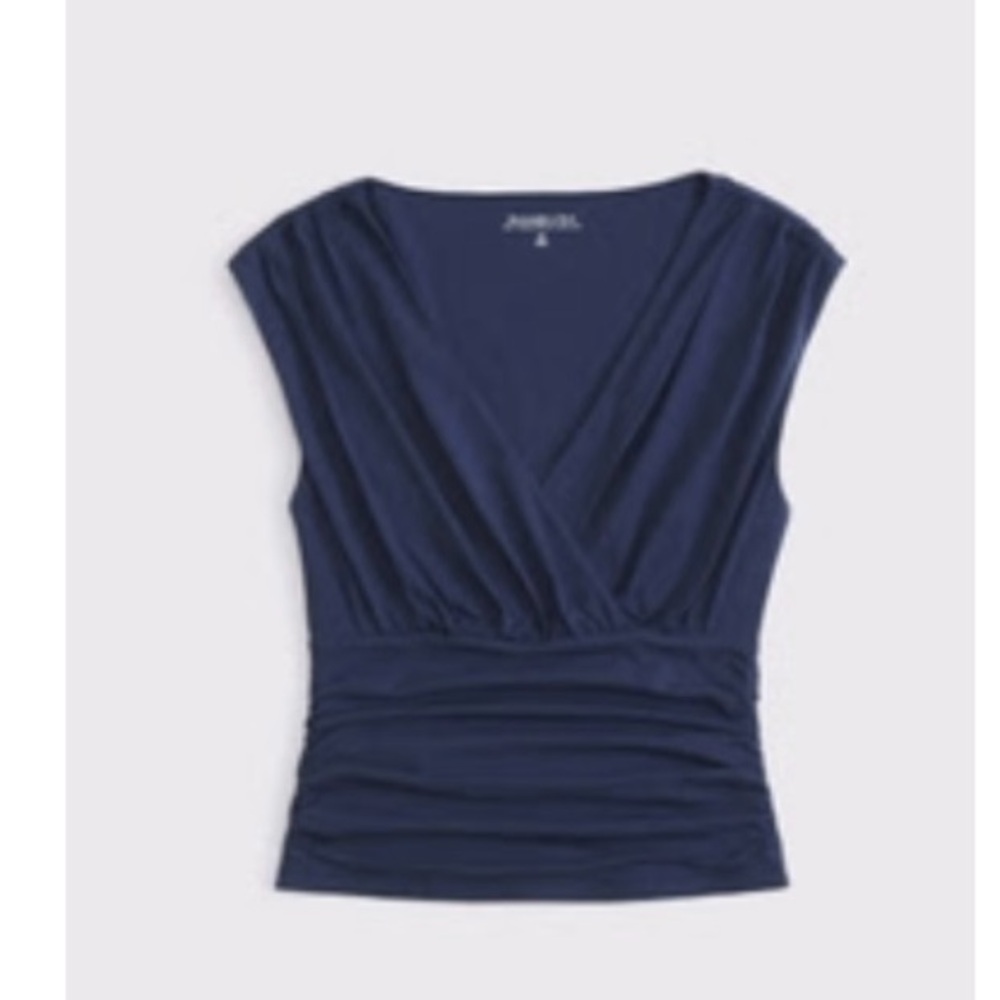 Abercrombie Women's
Ruched V-Neck Top Navy